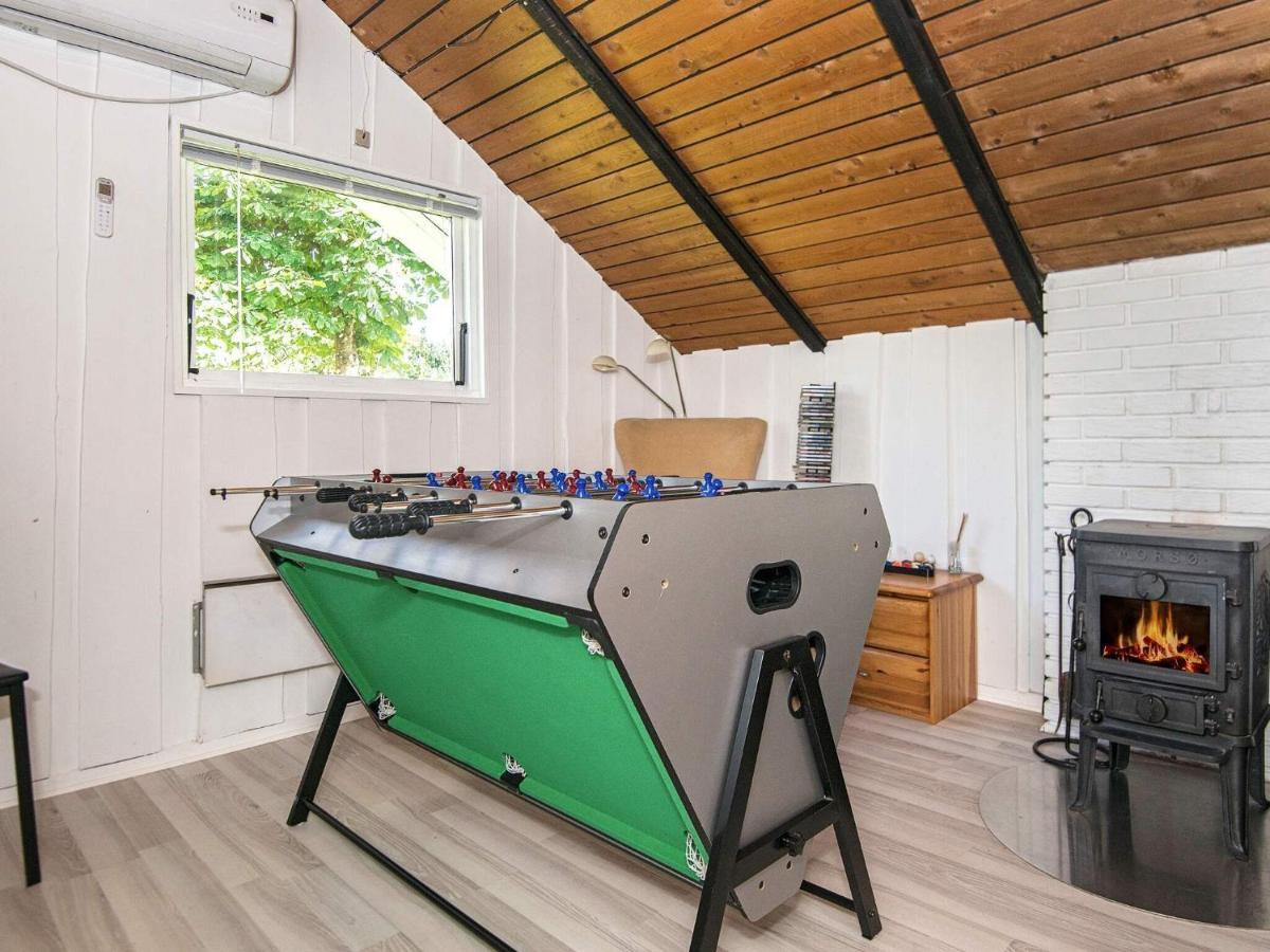 6 Person Holiday Home In Ansager Extérieur photo